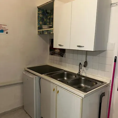 Semesterbostad Nido D'amore A Terracina